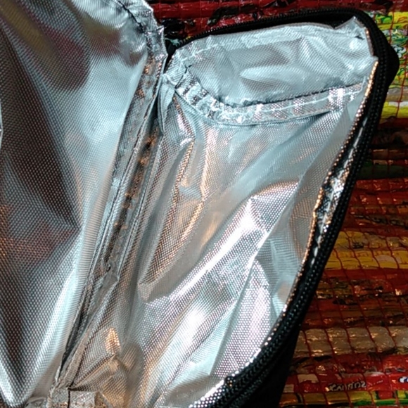 Adidas - Picture 5 of 5